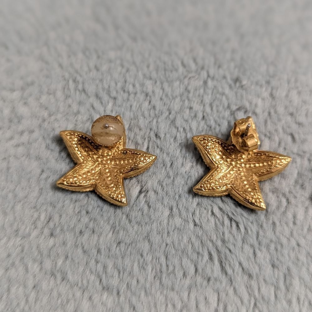 Vintage Goldtone and Faux Pearl Starfish Pierced Earrings - Picture 4 of 5